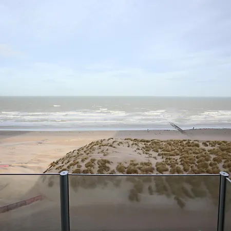 Seahorse With Sea View Nieuwpoort